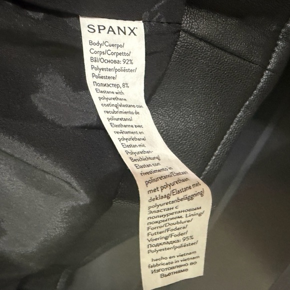 NWT SPANX, Spanx Leather-Like Moto Jacket in Luxe Black Faux Leather, Medium. - Picture 15 of 16